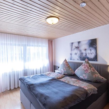 Elw, Sep. Eingang, Ueberdachte Terrasse, Naehe Backnang Apartment Althutte Luaran gambar