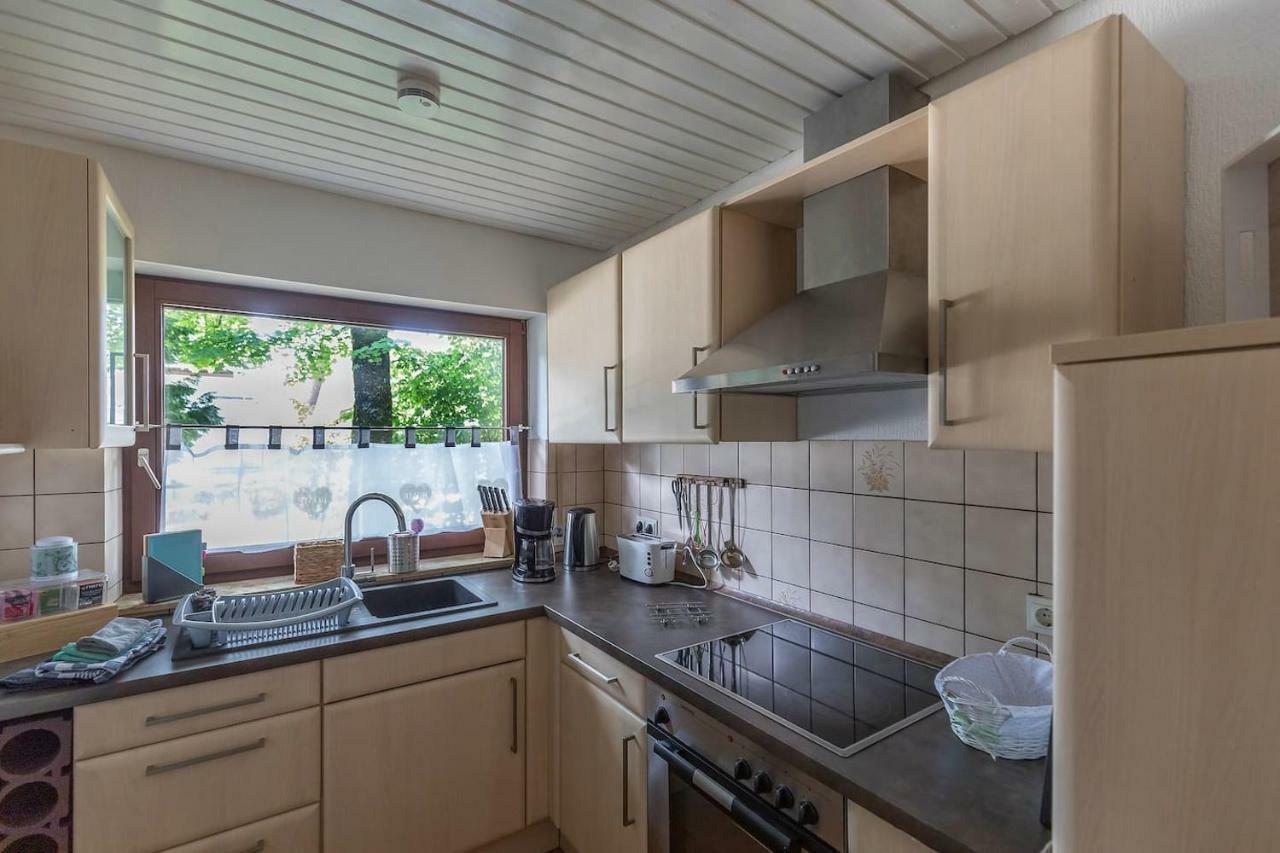 Elw, Sep. Eingang, Ueberdachte Terrasse, Naehe Backnang Apartment Althutte Luaran gambar